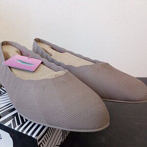 SKECHERS Cleo Bewitch Light Gray Ballet Flats Shoes - Womens Size US 9.5 NEW!